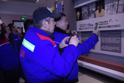 建安公司组织干部职工参观廉政警示教育基地15.jpg