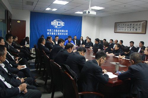 公司副总经理常志成到城建公司讲党课宣讲_副本.jpg