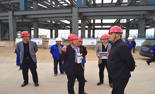 内蒙古自治区人力资源和社会保障厅副巡视员刘浩生一行到城建公司包头高技能人才公共实训基地项目调研.png